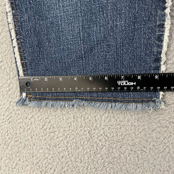 Route 66 Jeans Women 20 Blue Dark Wash Frayed Cropped Denim - Picture 9 of 10